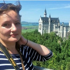 Meet your Posher, Christina